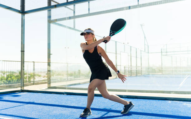 Entreprise construction terrain de tennis