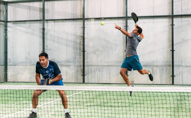 Construction court de tennis