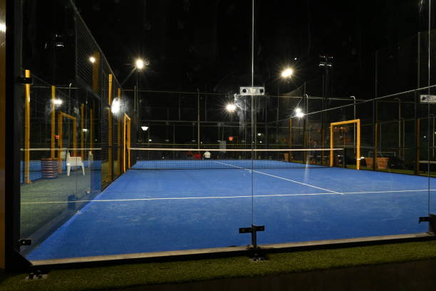 Construction court de tennis